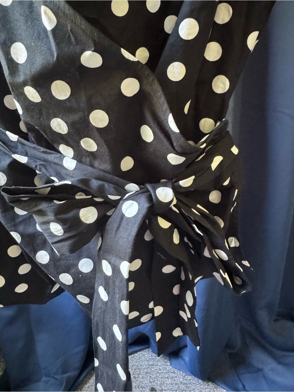 White House Black Market Black & Cream Polka Dot Puff Sleeve Wrap Blouse Sz L - Picture 4 of 12